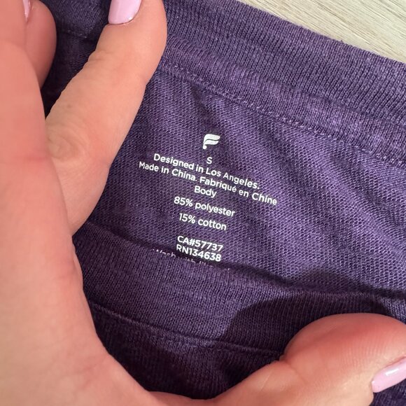 Fabletics Performance Short Sleeve Front Row Tee Purple Women’s Size Small - Picture 4 of 5